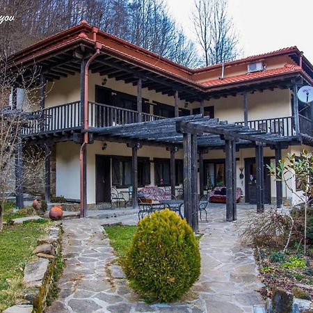 Guest House Verbena Apriltsi  Esterno foto