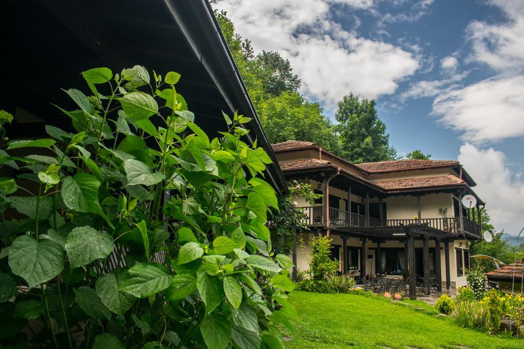 Guest House Verbena Apriltsi  Esterno foto